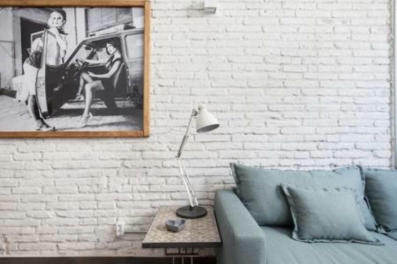 Stylish Apartment With Terrace For Couple Or Family Barcelona Exterior photo